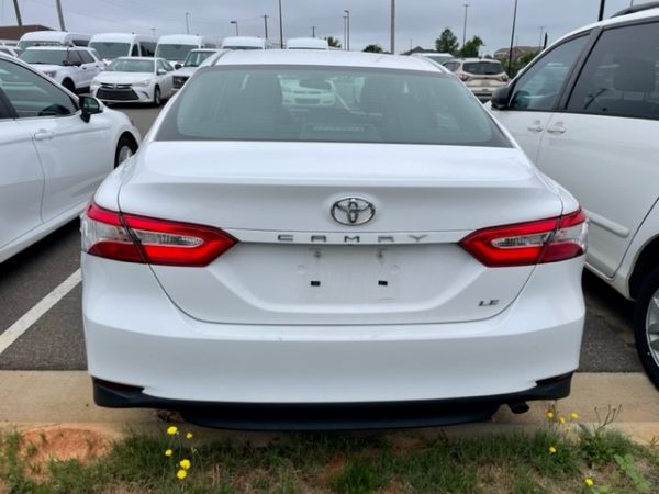 2018 Toyota Camry - 31060 - Image 3