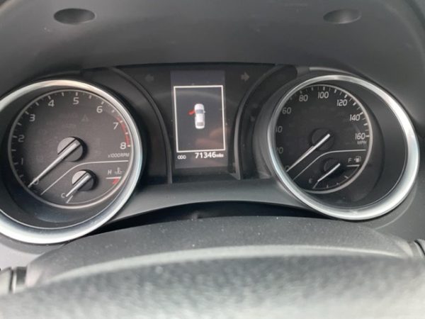 2018 Toyota Camry - 31060 - Image 4
