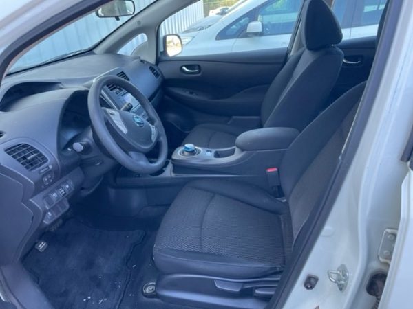 2017 Nissan LEAF S EV- 10693 - Image 4