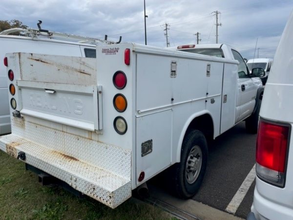 2005 Chevrolet 2500- 46736 - Image 4