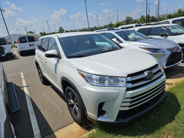 2019 Toyota Highlander- 60878 - Image 2