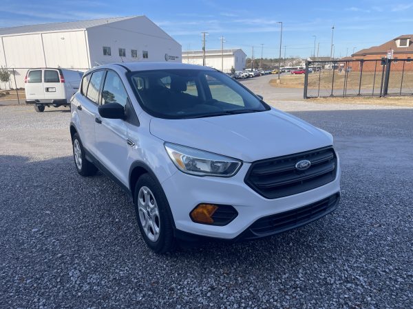2017 Ford Escape- 08867 - Image 2