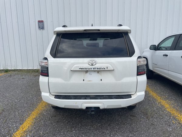 2021 Toyota 4Runner 4x4-08743 - Image 3