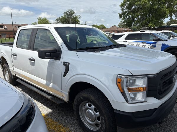 2021 Ford F150 Super Crew 4x4 - 10460 - Image 2
