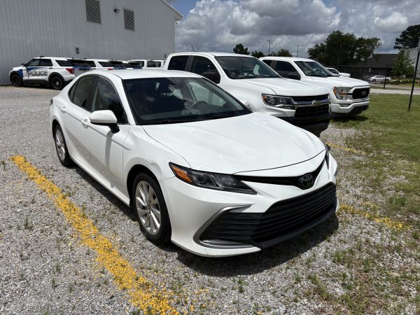 2022 Toyota Camry LE- 15256 - Image 2