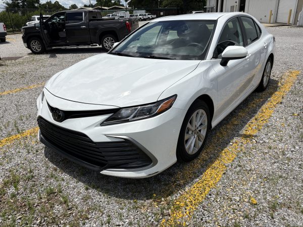 2022 Toyota Camry LE- 15256