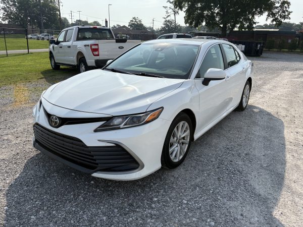 2022 Toyota Camry LE- 16093