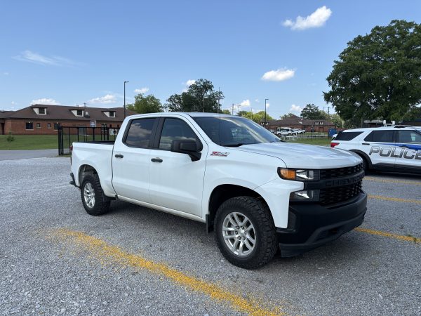 2021 Chevrolet Silverado 1500 Crew Z71 4x4- 56411 - Image 2
