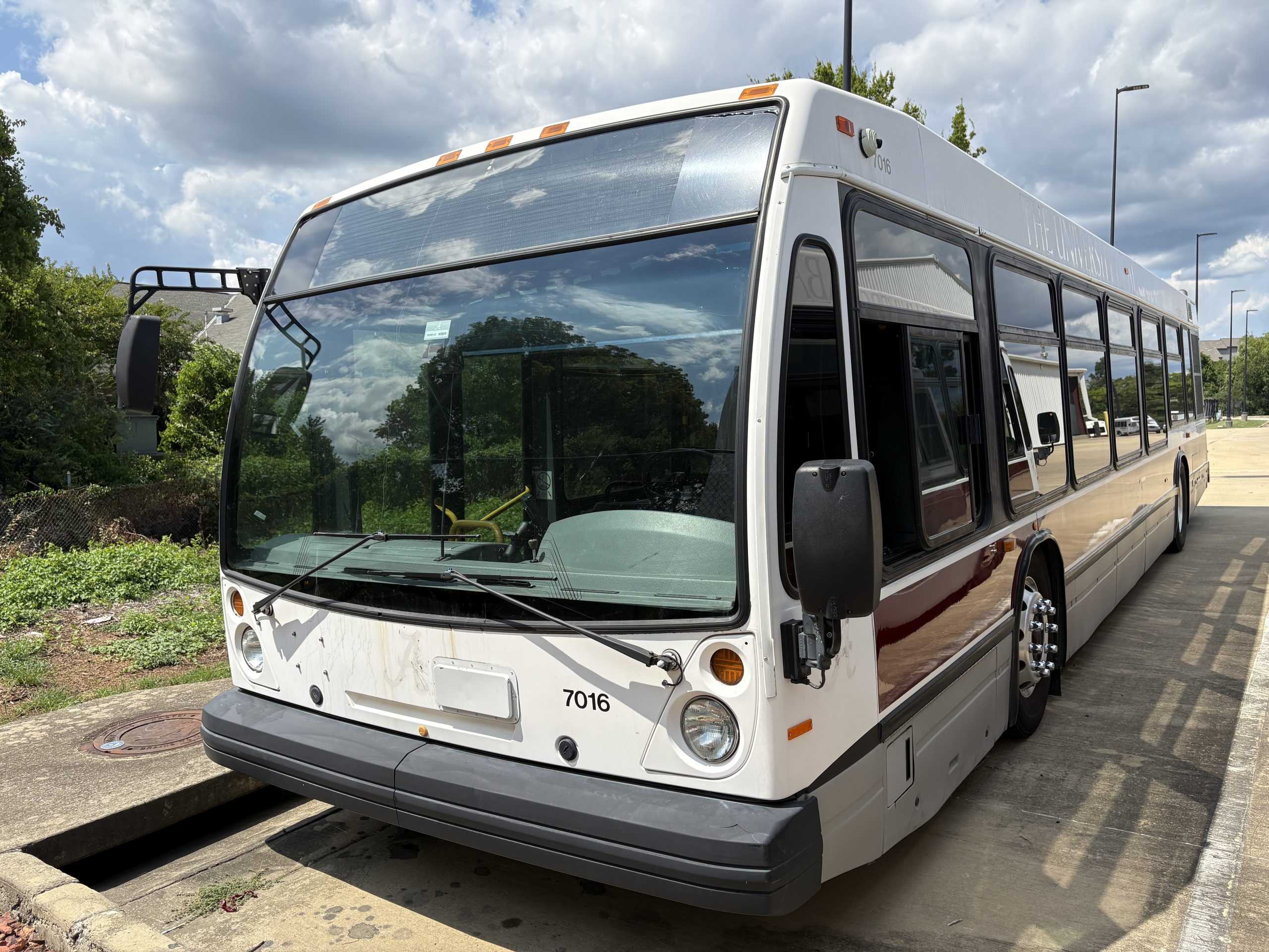 2007 Nova 36 Passenger Bus- 00279