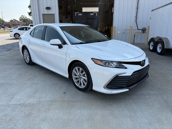 2022 Toyota Camry LE- 53209 - Image 2