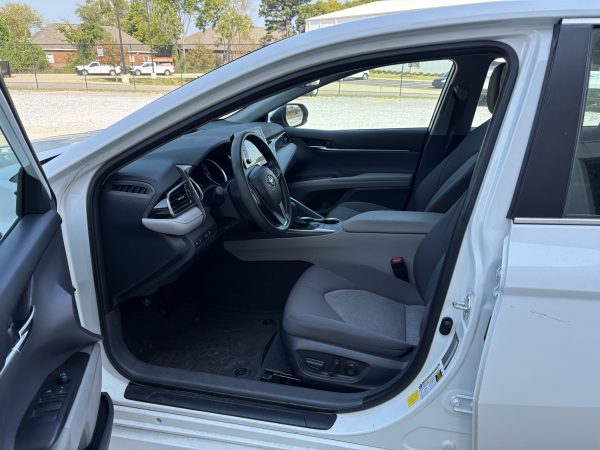 2022 Toyota Camry LE- 53209 - Image 4