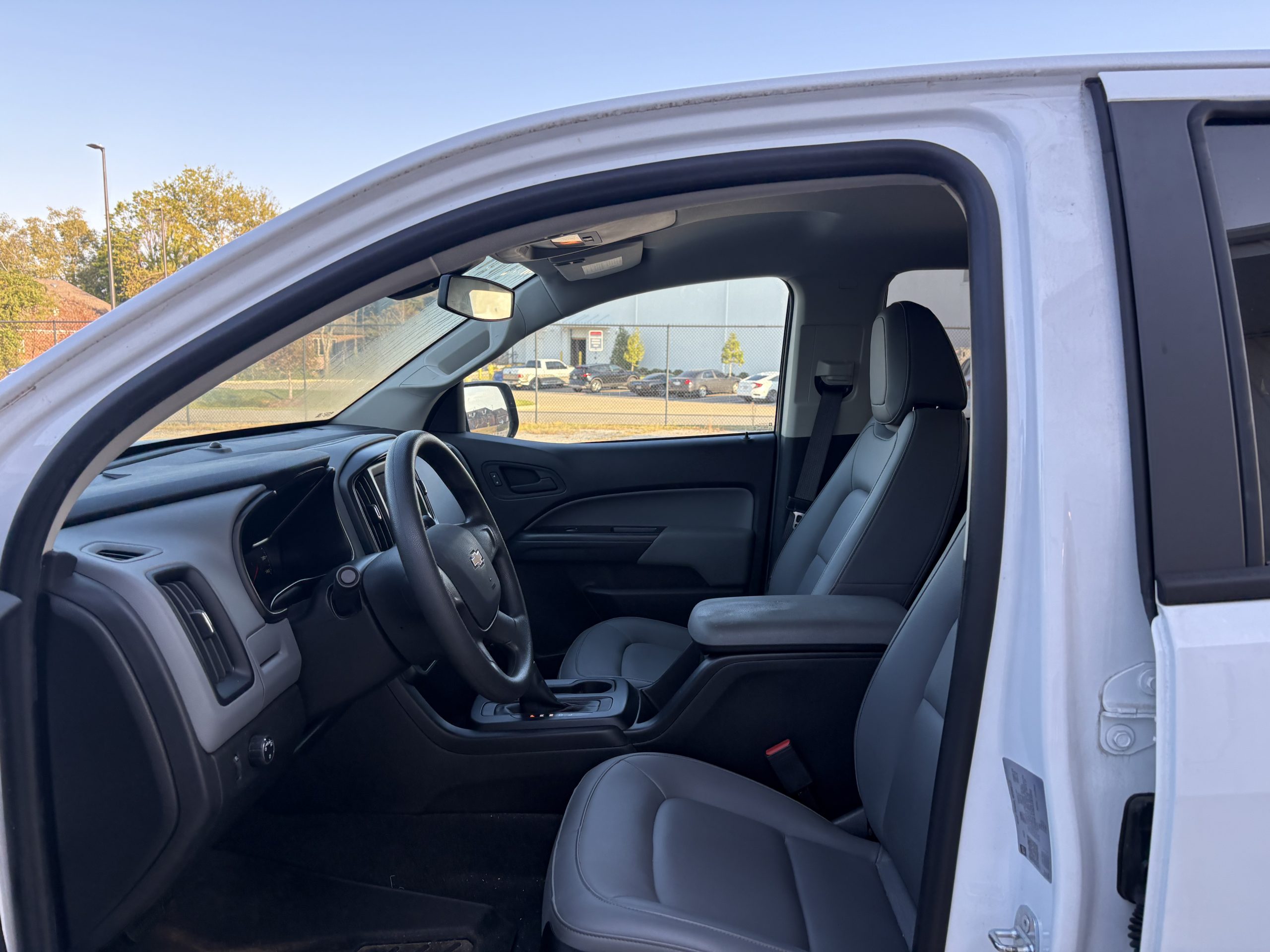 2022 Chevrolet Colorado- 93502 - Image 4
