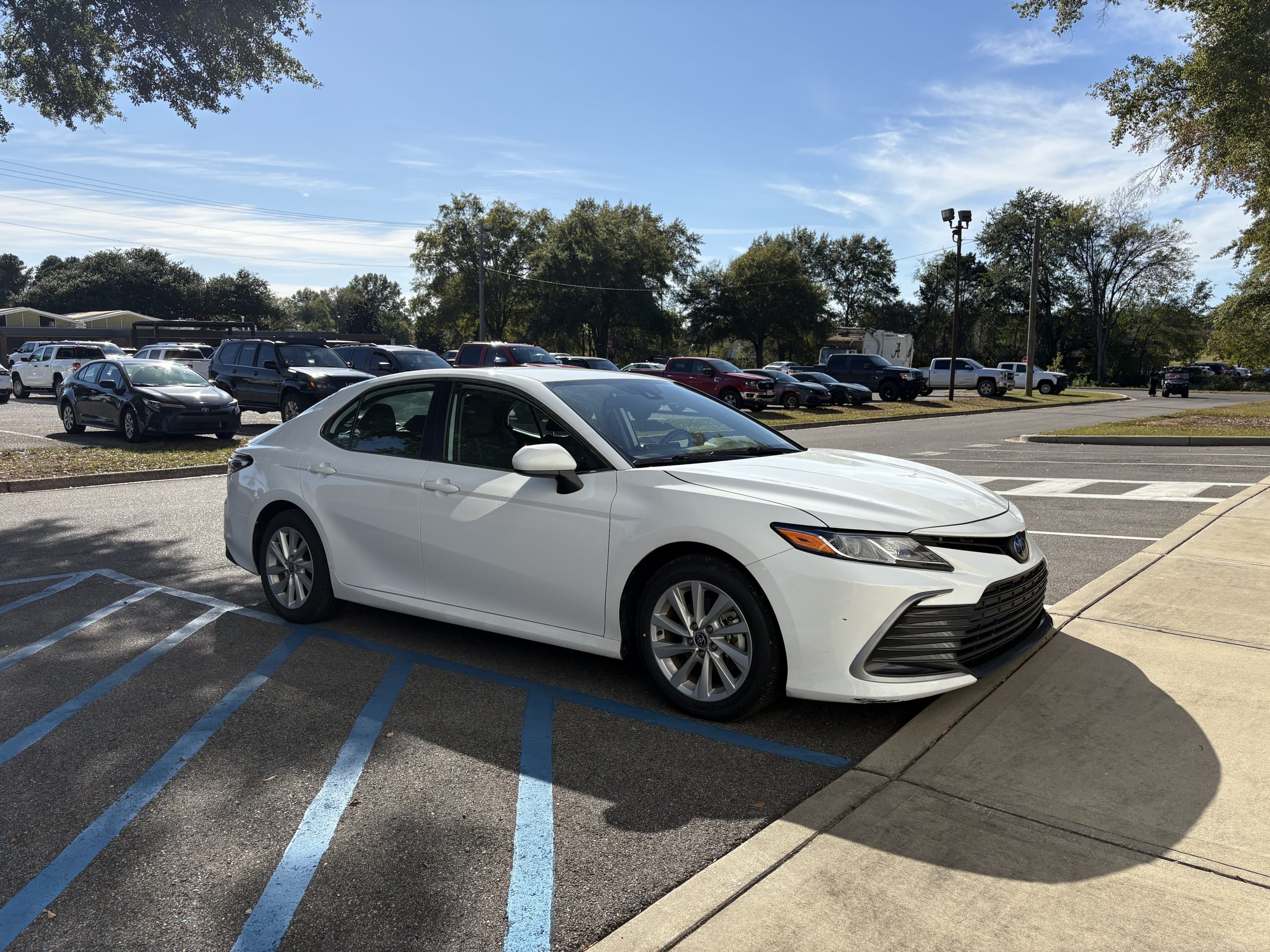 2022 Toyota Camry LE- 72123 - Image 2