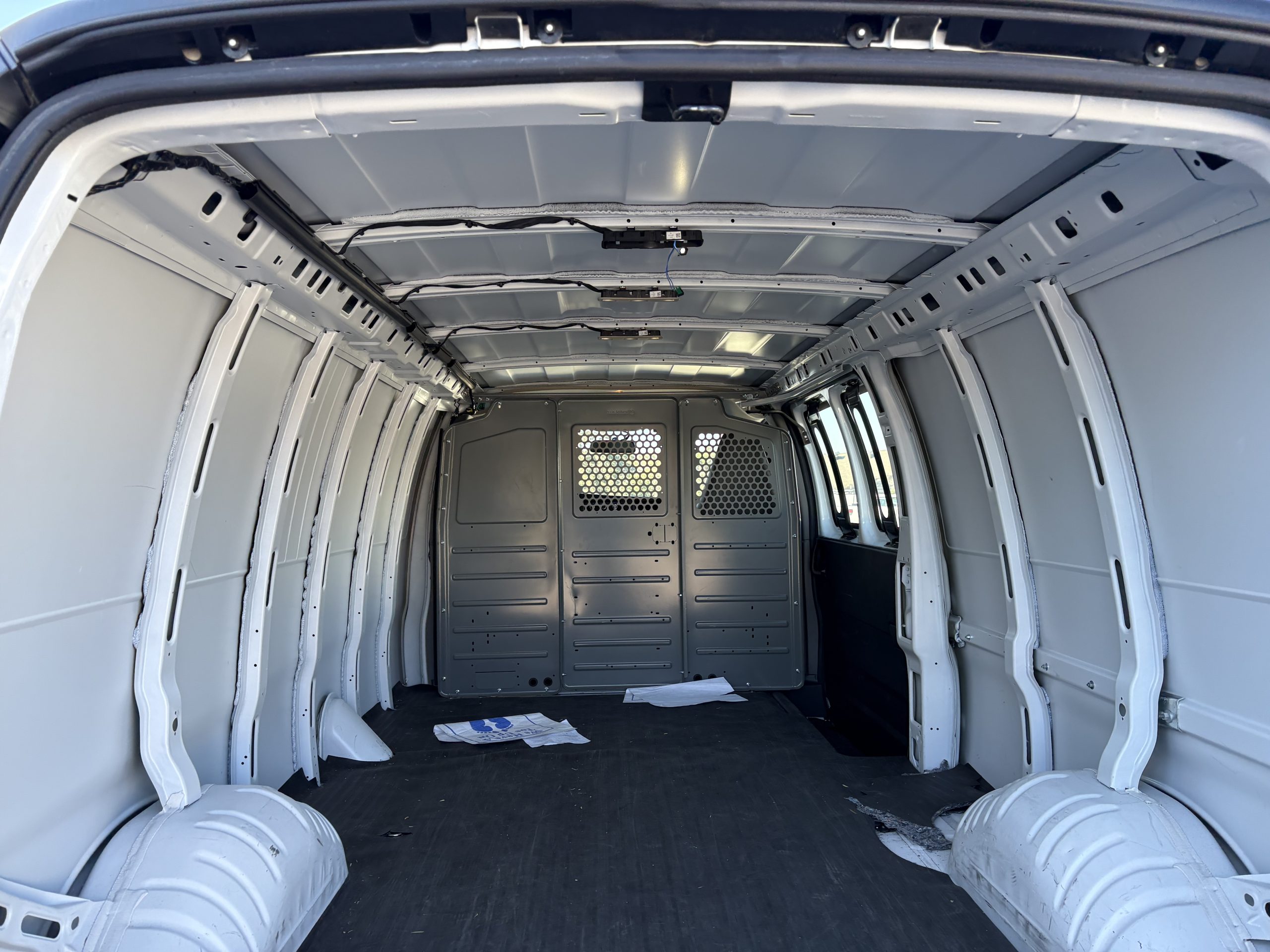 2023 Chevrolet Express 2500 Cargo Van- 94865 - Image 3