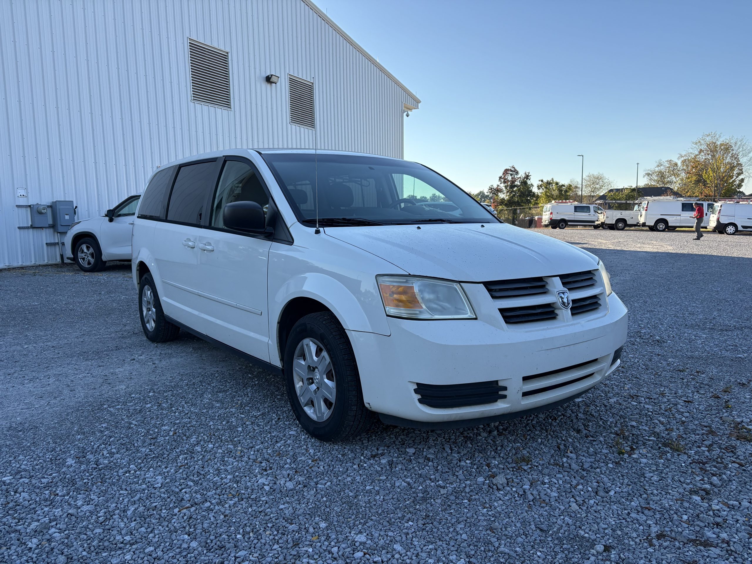 2010 Dodge Grand Caravan- 96665 - Image 2