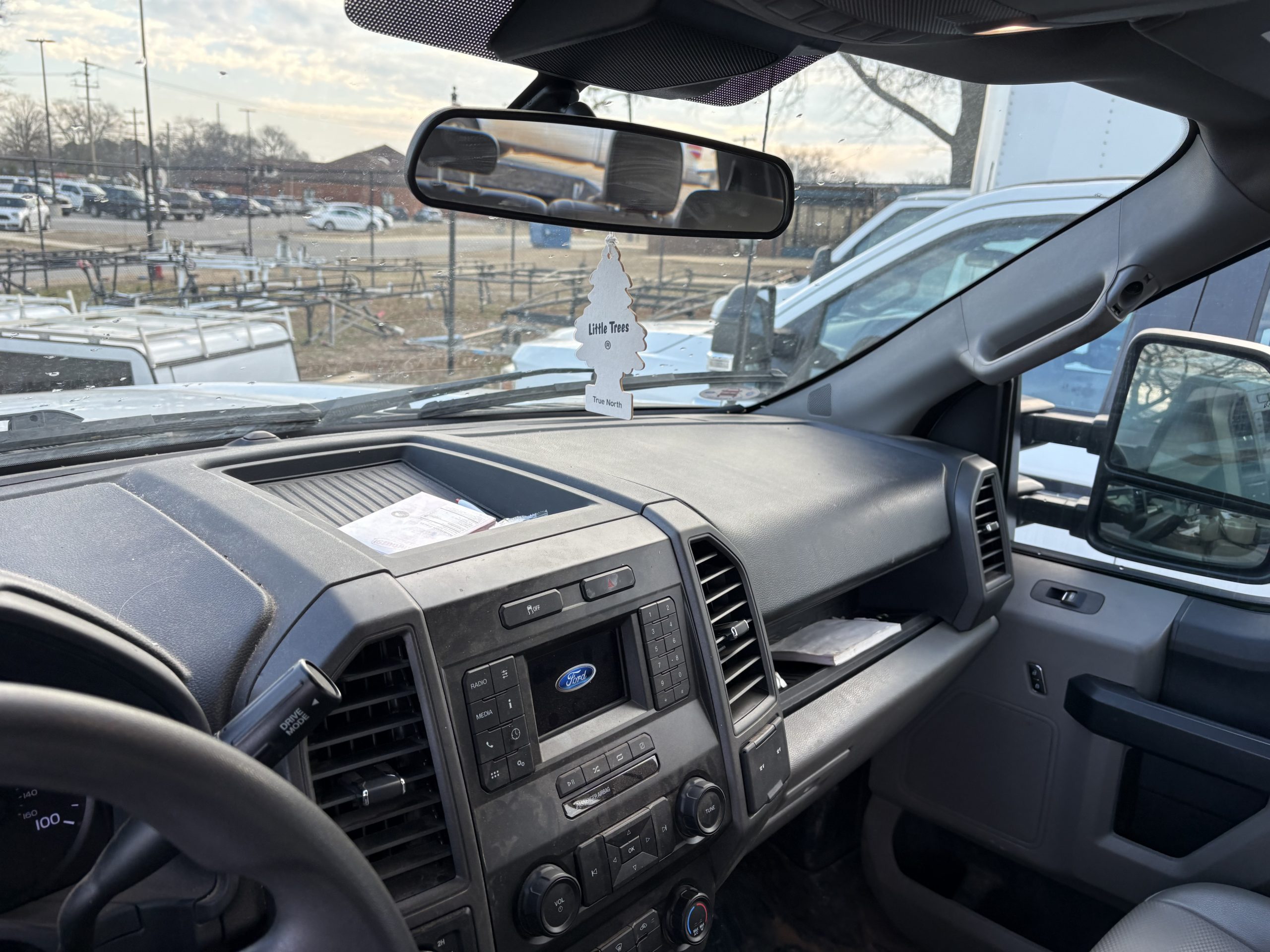 2022 Ford F250 Crew Cab 4x4 LWB- 15448 - Image 4